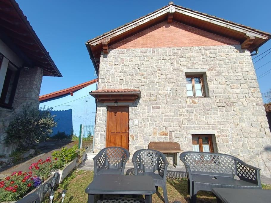 Romantico Acogedor Apartamento En Llanes Extérieur photo
